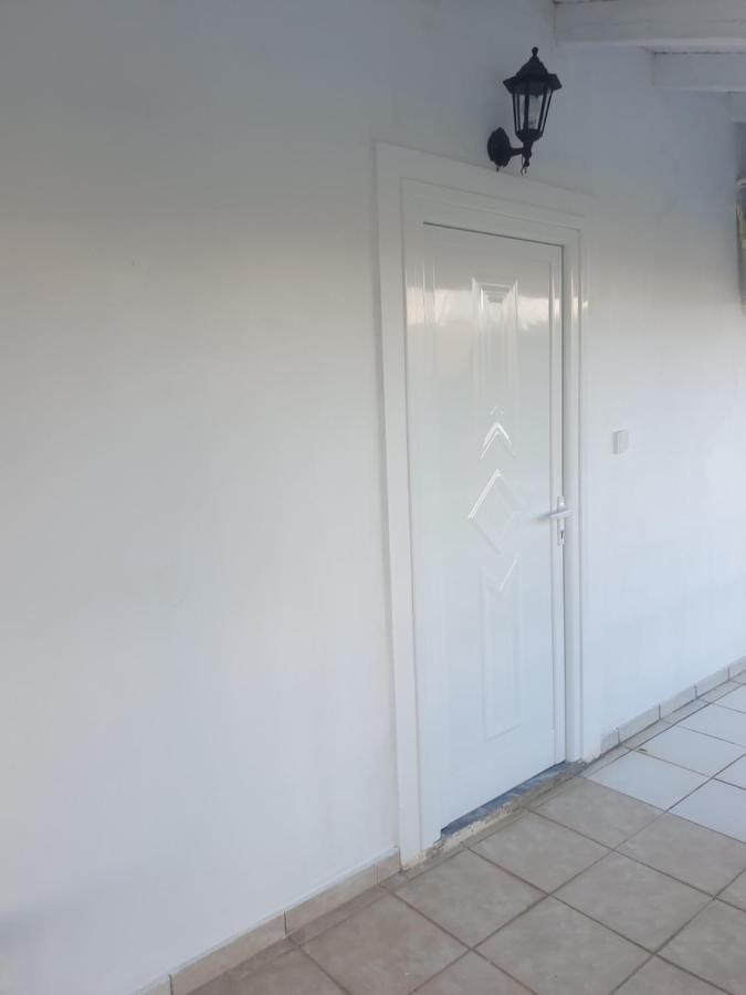 Rosemary House Konuk evi Saranda Dış mekan fotoğraf