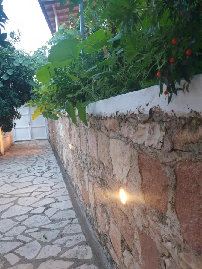 Rosemary House Konuk evi Saranda Dış mekan fotoğraf