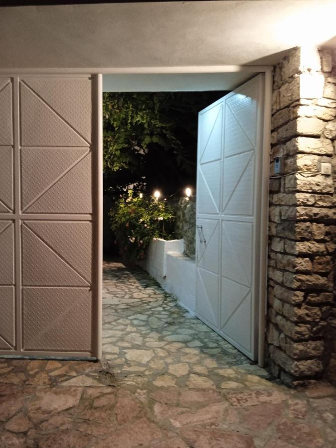 Rosemary House Konuk evi Saranda Dış mekan fotoğraf